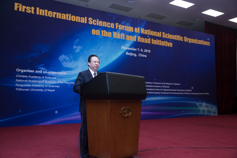 Photos of Closing Ceremony