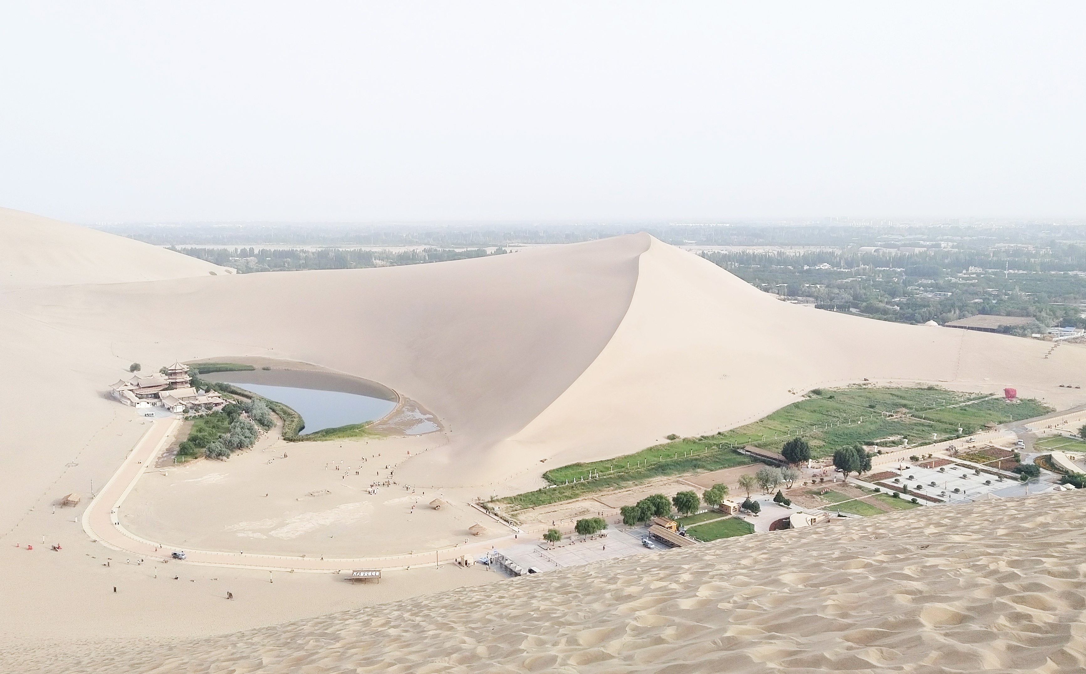 China's Desert Spring Hits 20-year High in Water Level, Revealing Ecological Progress