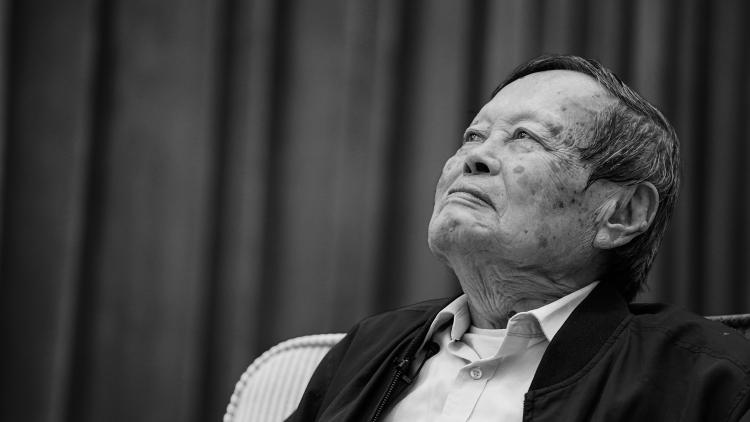 Physicist Chen Ning Yang, Nobel laureate, Dies at 103