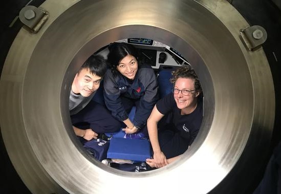 Chinese, New Zealand Scientists Reach Deepest Point in Kermadec Trench