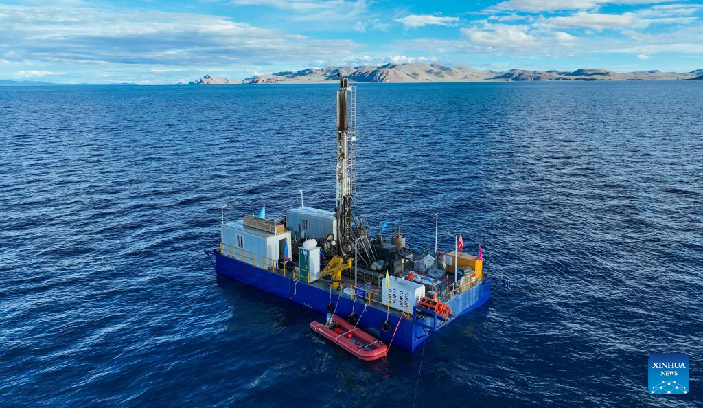 Multinational Researchers Carry out Core Drilling Project in World's Highest Saltwater Lake
