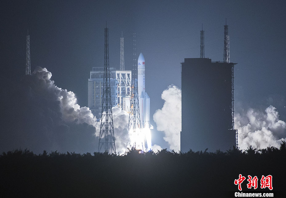 China's largest ever rocket, Long March 5, lifts off from Wenchang on November 3, 2016.