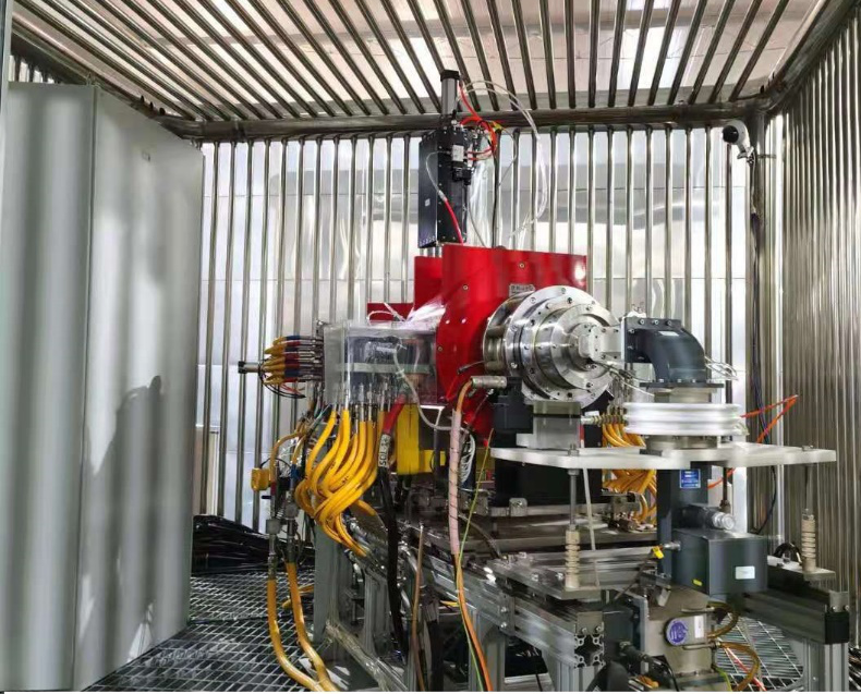 JUNA 400kV Accelerator Delivers First Intense Beam in Deepest Underground Laboratory