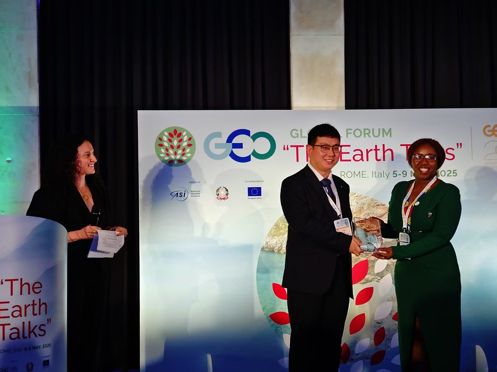 Chinese Scientist Receives GEO Emerging Leader Award for Advances in Crop Pest and Disease Monitoring and Forecasting<br/>