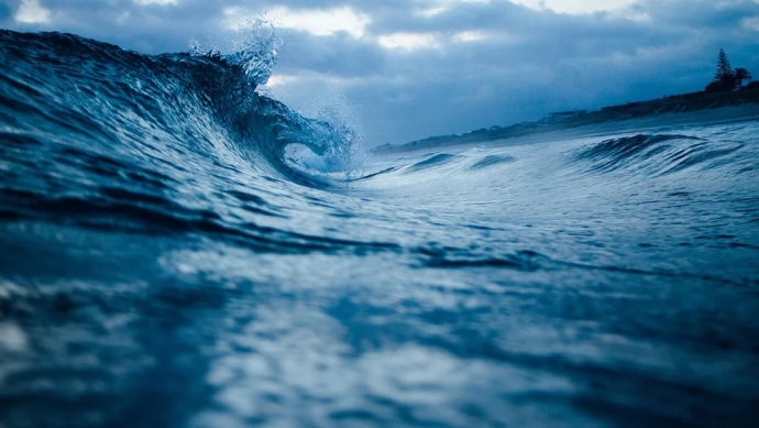 ocean-wave.jpg