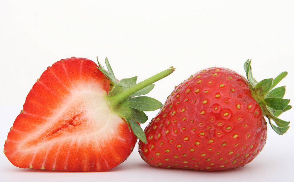 Study Reveals Sequence and Structural Divergence in Strawberry Mitogenomes