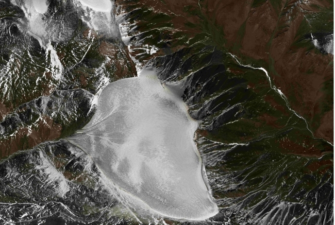 Chinese Aeronautic Remote Sensing System Acquires World's First Multi-source Detection Dataset of Mountain Glacier