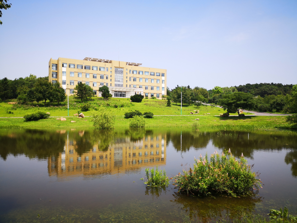 New campus of Institute of Applied Ecology