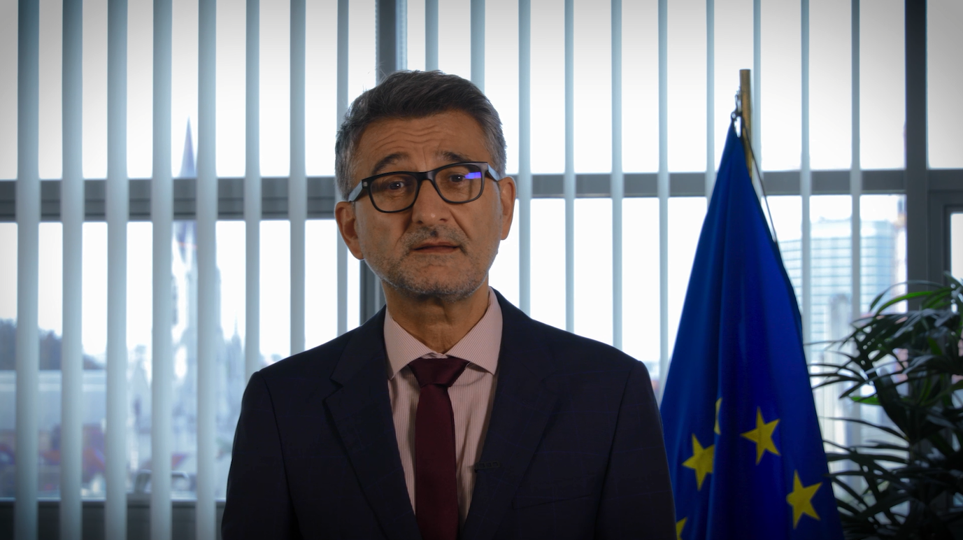 Vladimír &Scaron;ucha, Joint Research Centre