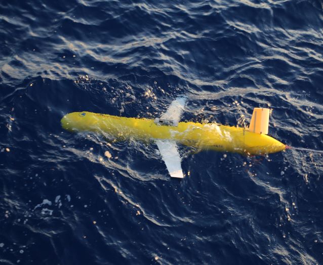 China's Deep-sea Robot Sets New Underwater Gliding Depth Record