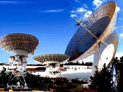 East Asian astronomers are building the world's largest radio telescope array to see the deep into the galaxy and black holes and more accurately determine the orbits of lunar probes such as China's Chang'e-1.