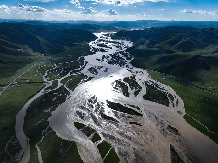 New Study Helps Deepen Understanding of Qinghai-Tibet Plateau Carbon Cycling Mechanisms