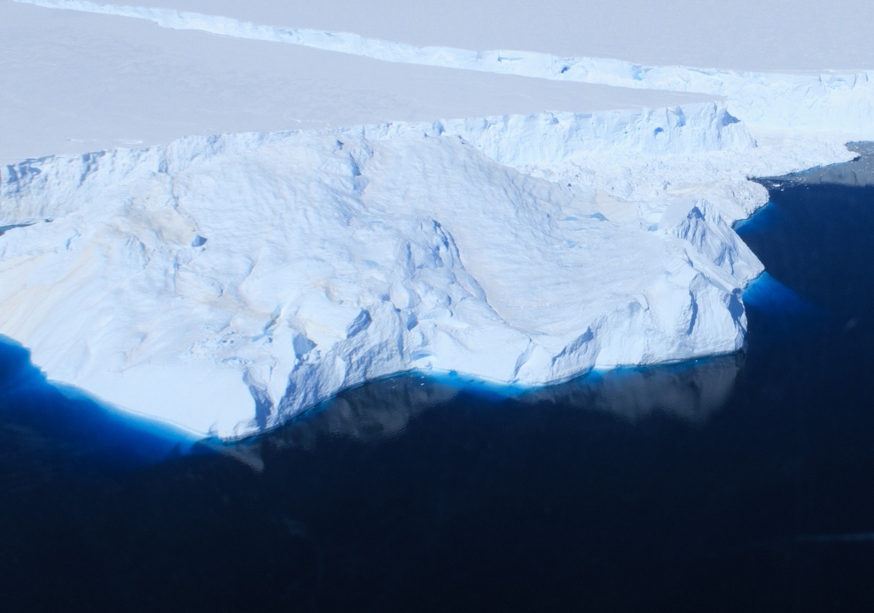 Multiyear Tropical Warm Pool Warming Temporarily Slows Antarctic Mass Loss, Study Finds