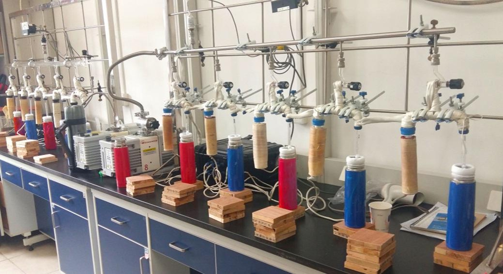 Researchers Investigate Reliability of Cryogenic Vacuum Distillation for Soil Water Extraction