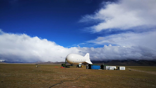 China's Self-developed Floating Airship Reaches Record Height