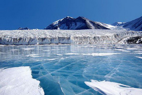 Ice sheet in Greenland.jpg
