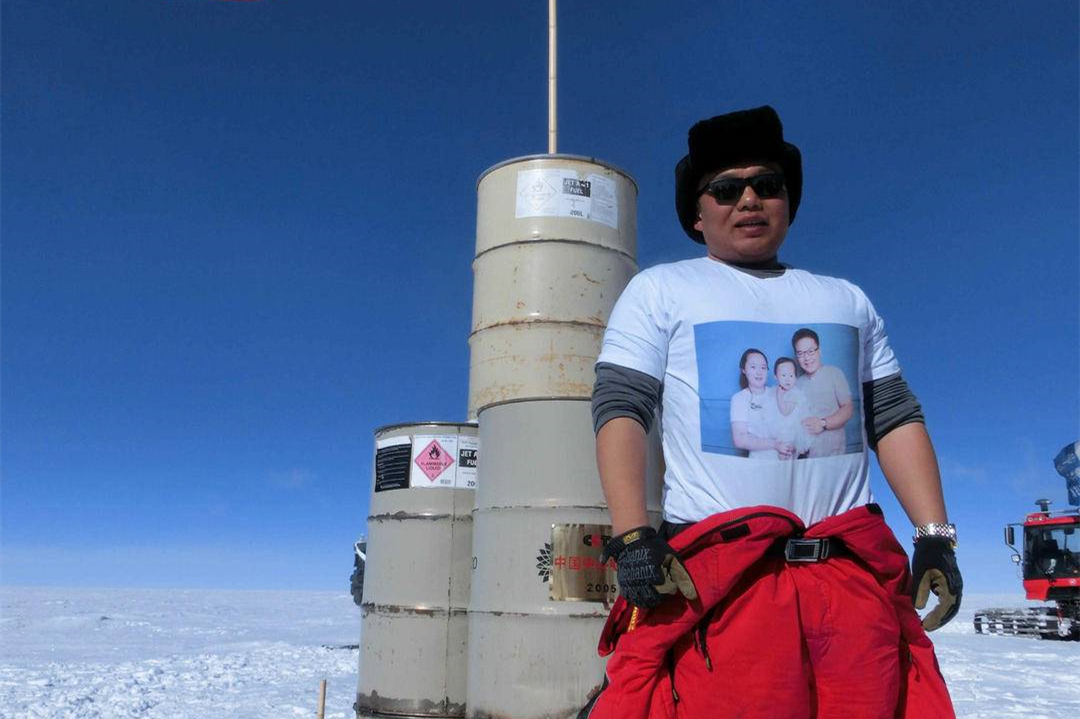 Chinese Scientist Braves Harsh Conditions of Antarctica in Contribution to Astronomical Research